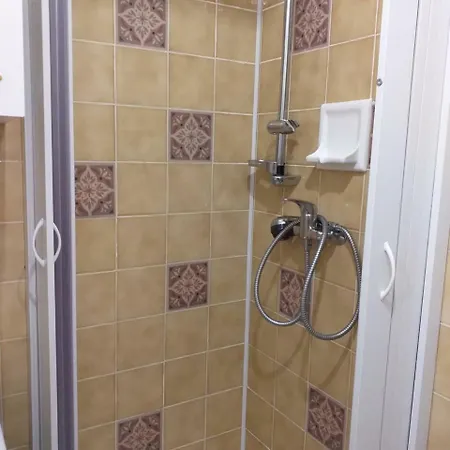 Studio De 25m2 Equipe A 250m Du Bord De *