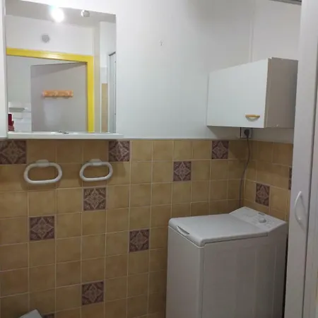 Studio De 25m2 Equipe A 250m Du Bord De